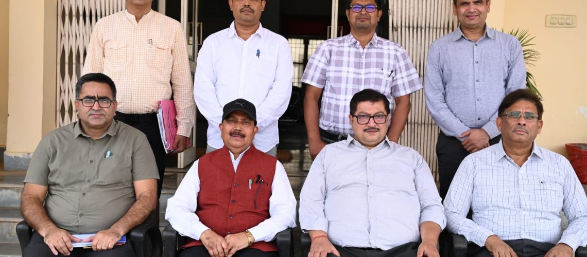 transfer-of-farmer-friendly-technology-by-duvasu-mathura-to-pradan